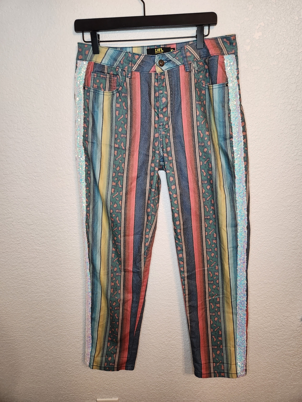 L&b serape stripe pattern and distinctive iridescent sequin pants  women's 10